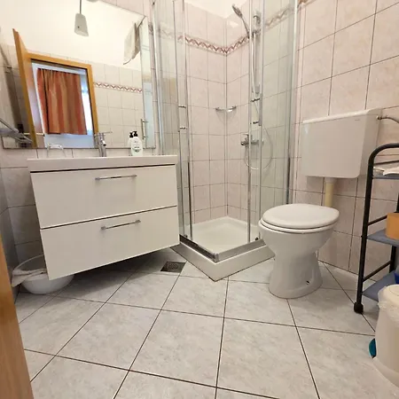 Studio-apartment Mit Terrasse By Interhome