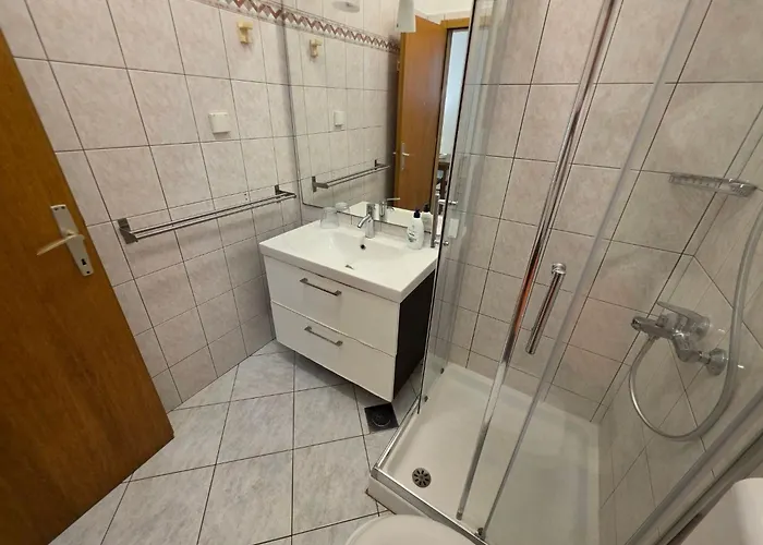 아파트 Studio-apartment Mit Terrasse By Interhome *