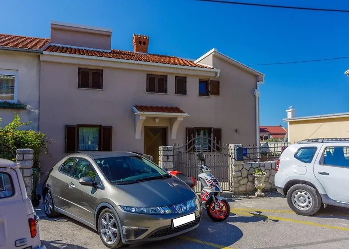 Studio-apartment Mit Terrasse By Interhome